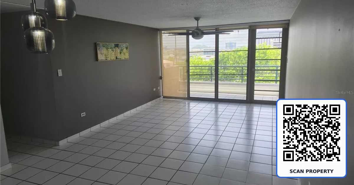 201 ARTERIAL HOSTOS AVENUE property photo