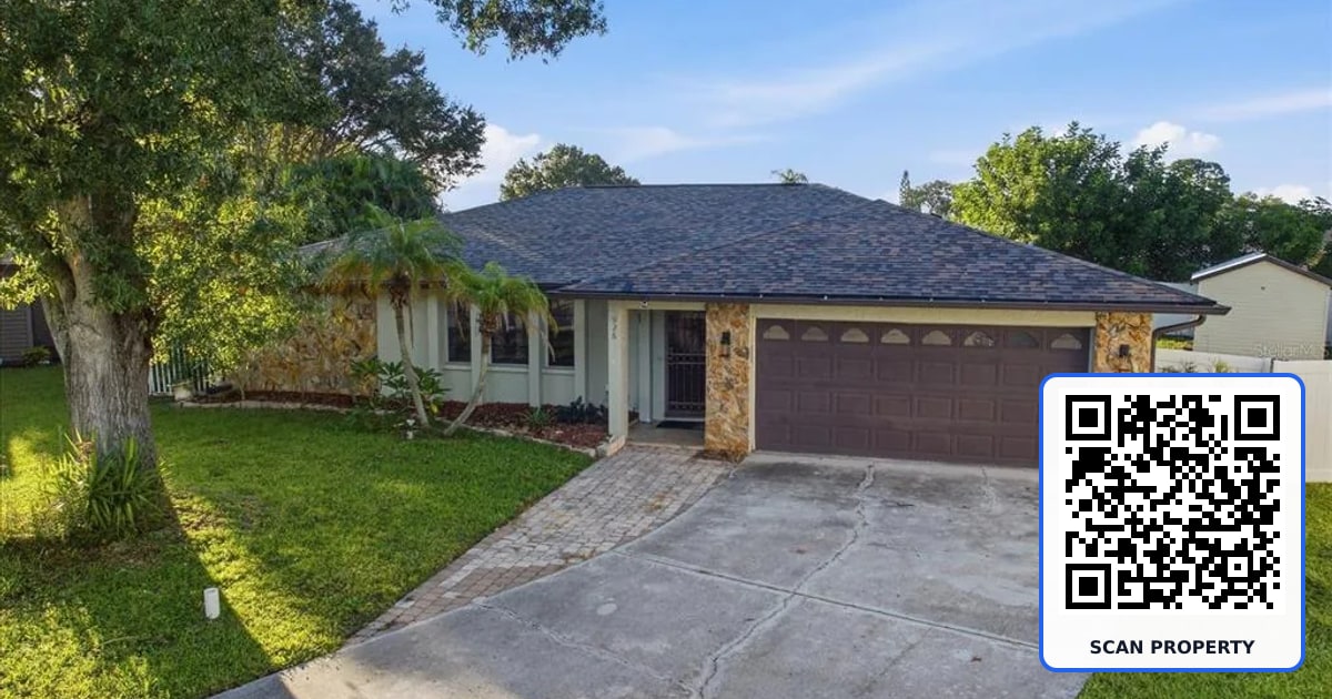 926 PLUM TREE LANE property photo