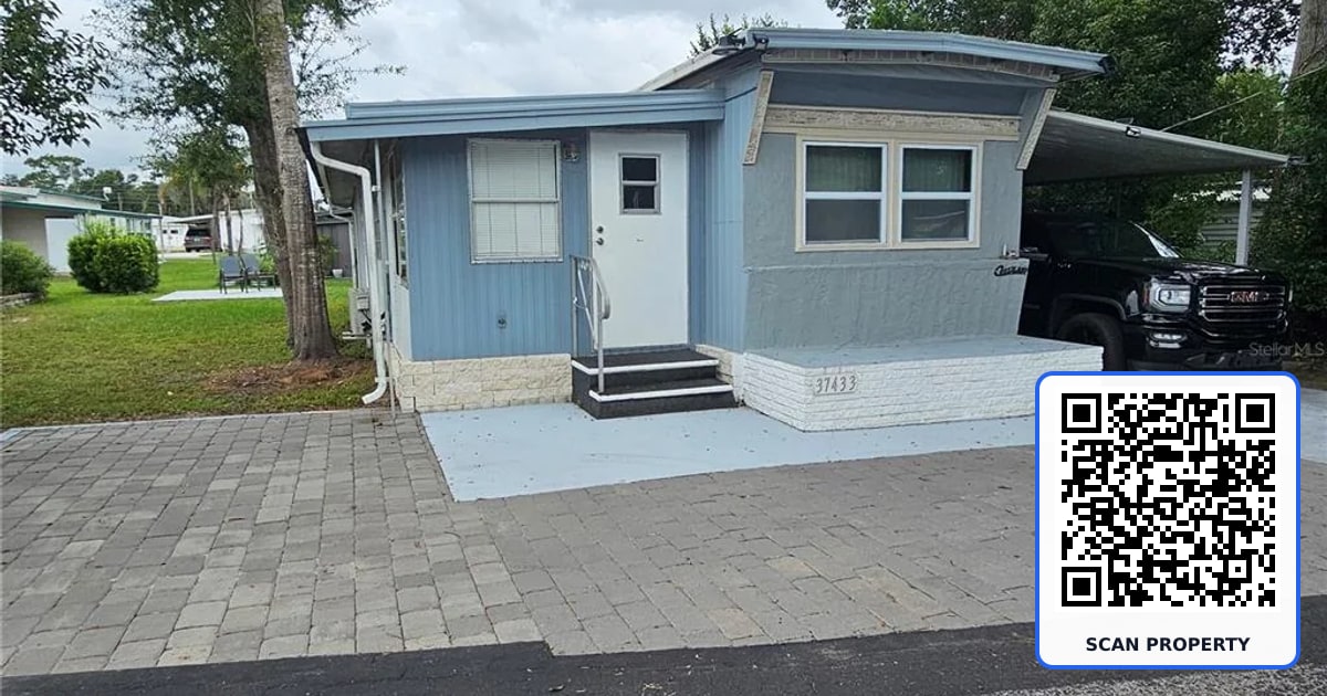 37433 HAMMOND DRIVE property photo