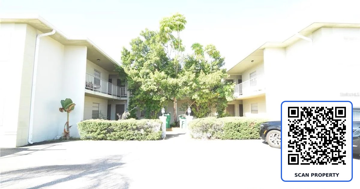 302 DANUBE AVENUE UNIT 3 property photo