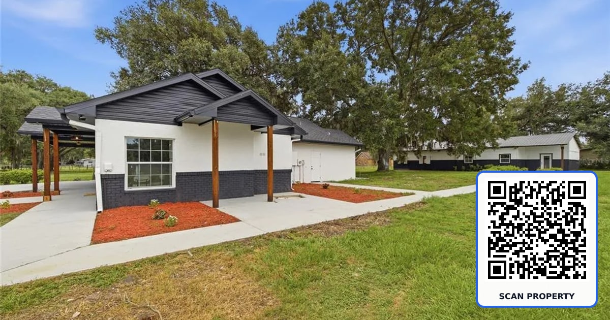 1205 E KNIGHTS GRIFFIN ROAD property photo