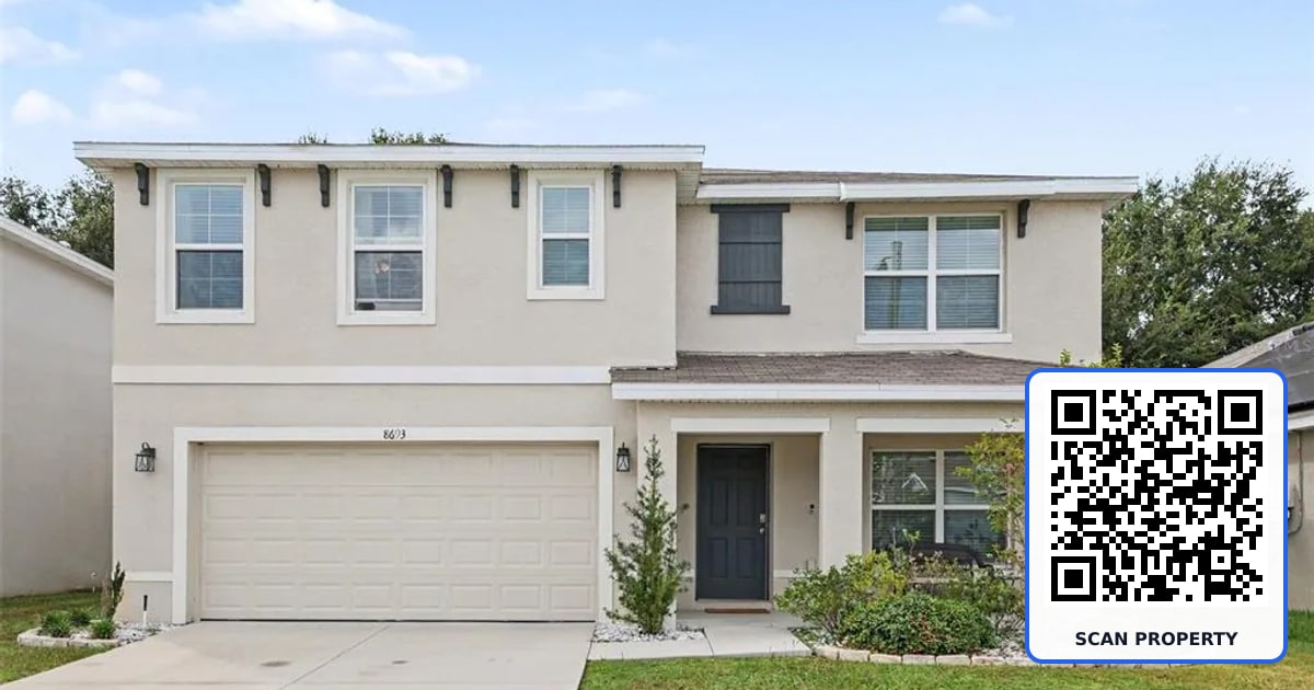 8693 TRIUMPH CIRCLE property photo