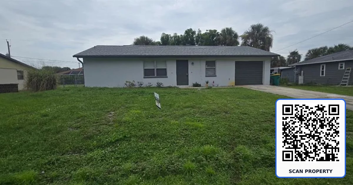 2074 LANTERNLIGHT STREET property photo