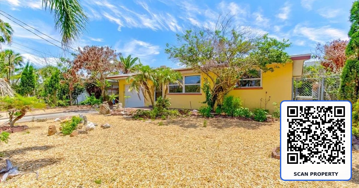 3841 CARDINAL BOULEVARD property photo