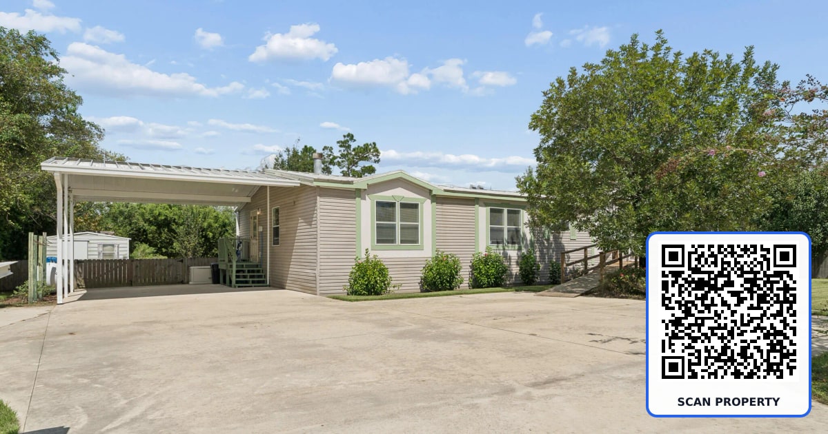5007 Halsey Circle property photo