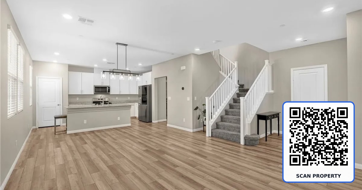 2435 Bellinzona Place property photo