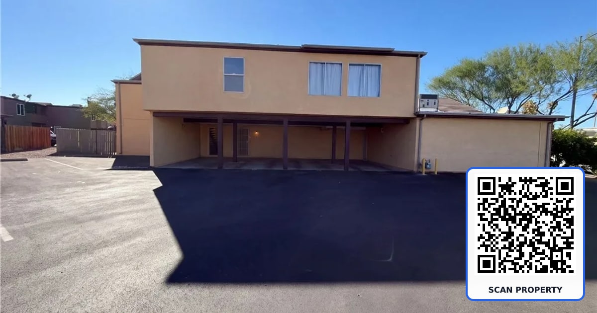 1511 Living Desert Drive B property photo