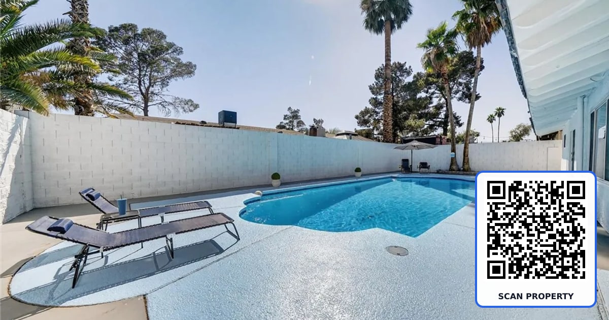 6191 Bullion Boulevard property photo