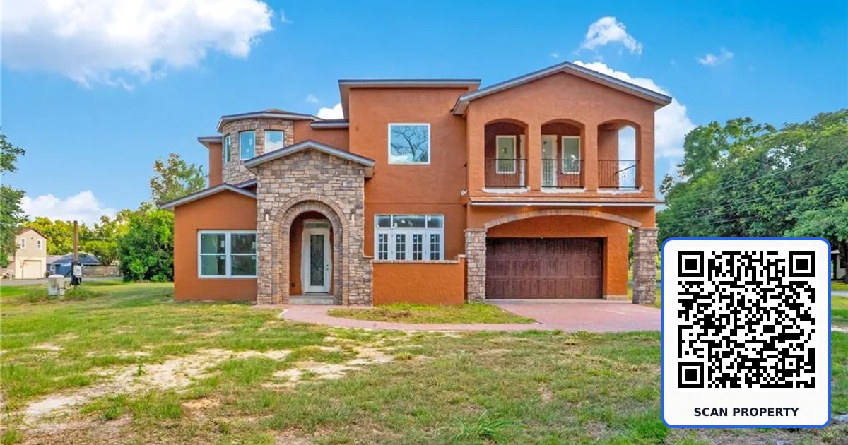 818 LAKE AGNES DRIVE property photo
