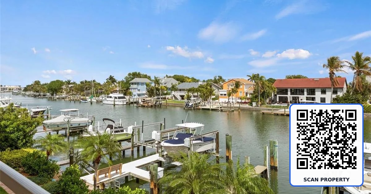1071 PINELLAS BAYWAY S property photo