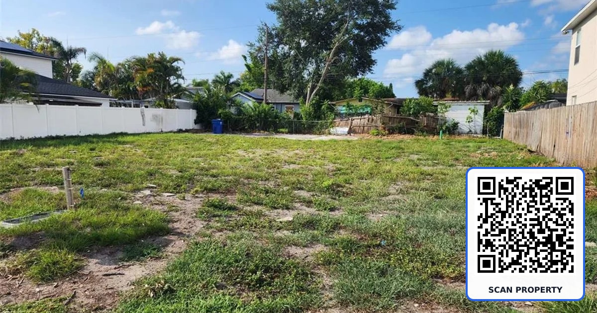 1748 31ST AVENUE N property photo
