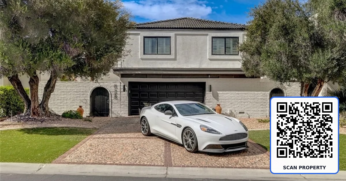 828 Vegas Valley Drive property photo