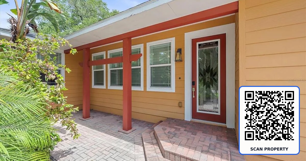 2395 HYDE PARK STREET property photo