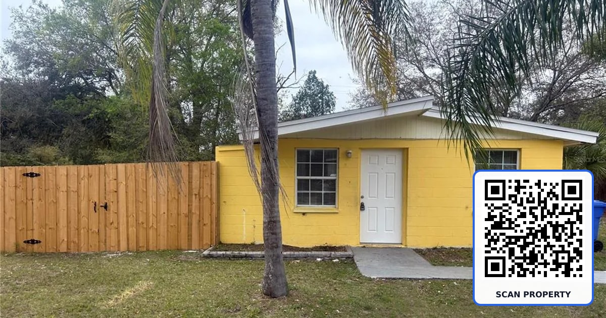 4402 N 72ND STREET property photo