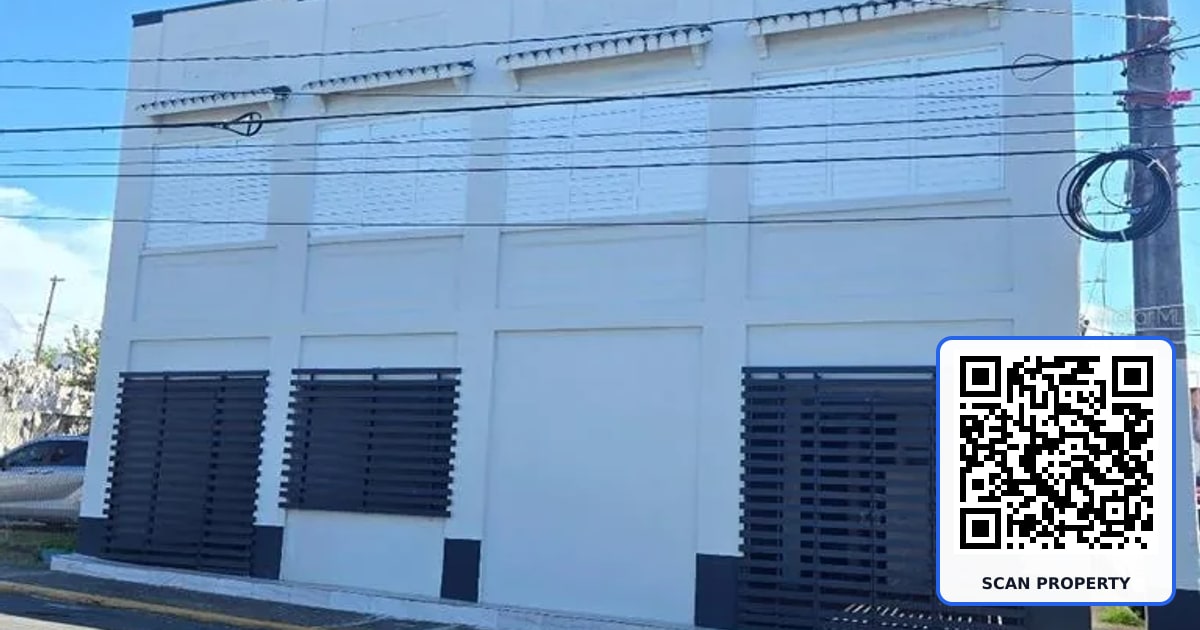 21 EDUARDO CONDE property photo