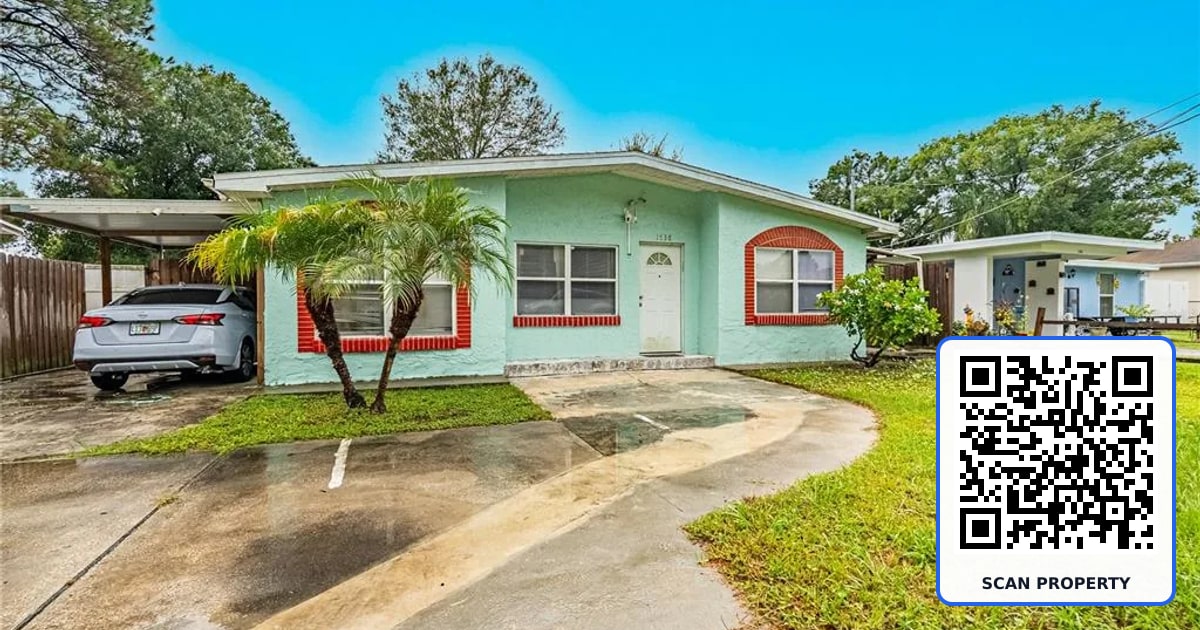 1738 W COMANCHE AVENUE property photo