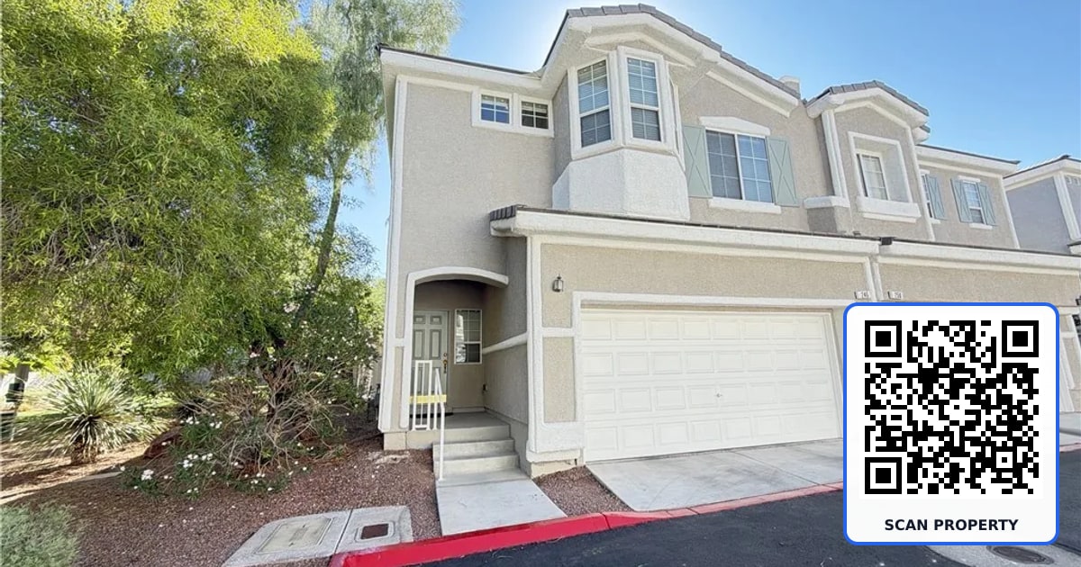 246 Queens Court property photo