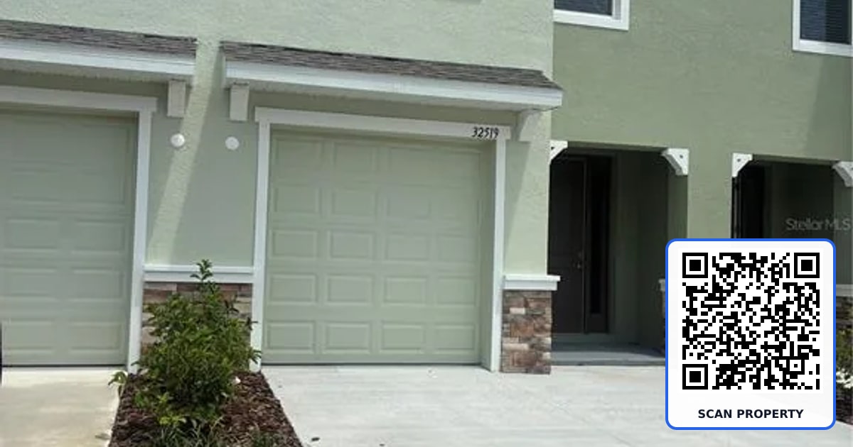 32519 MIDSUMMER NIGHT LANE property photo