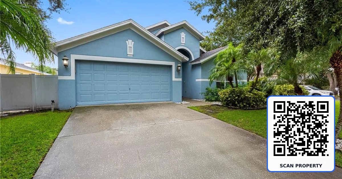 3306 PIN OAK LANE property photo