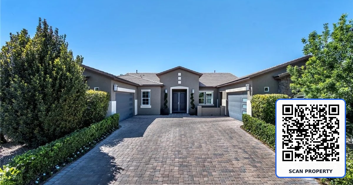 325 Greyjoy Street property photo