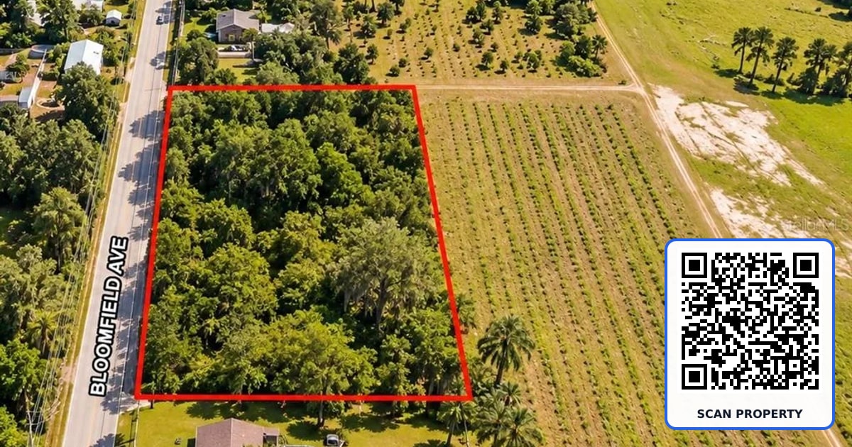 26714 BLOOMFIELD AVENUE property photo