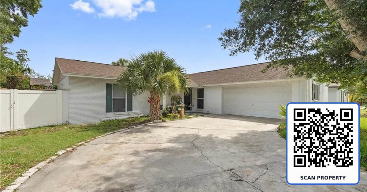 7529 ARMAND CIRCLE property photo