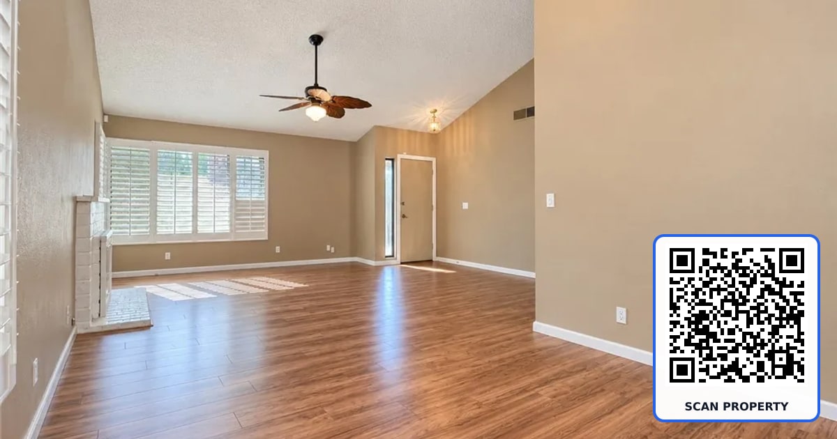6672 Peachtree Lane property photo