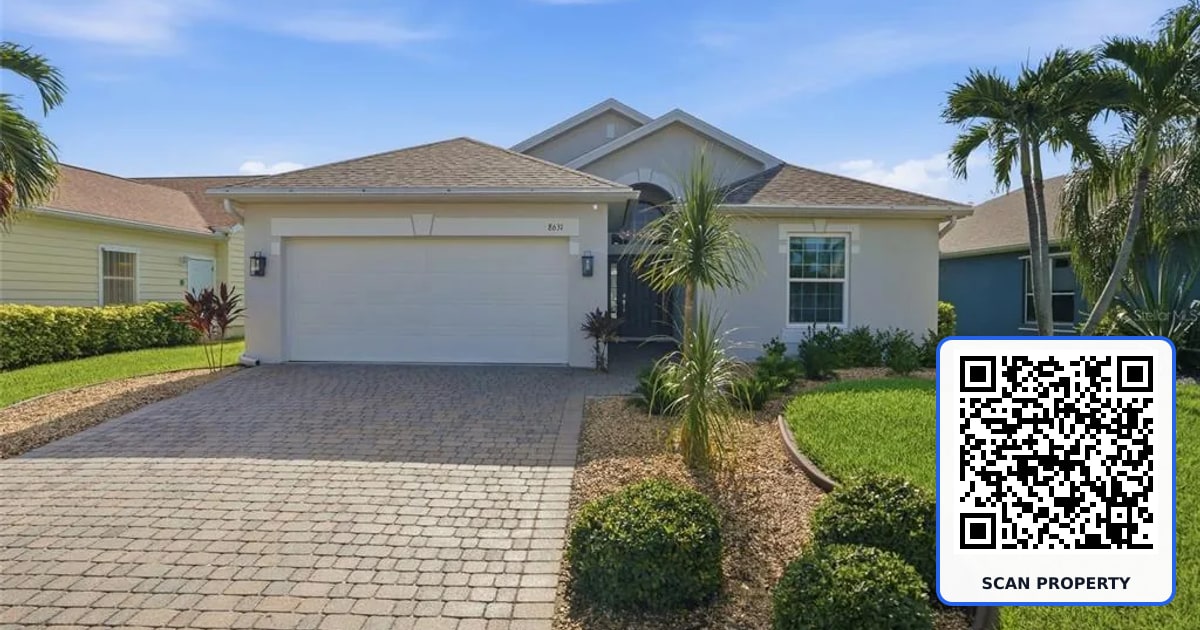 8631 LAKE FRONT COURT property photo