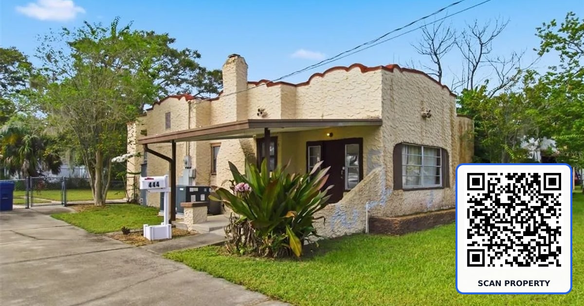 444 AVENUE I SE property photo