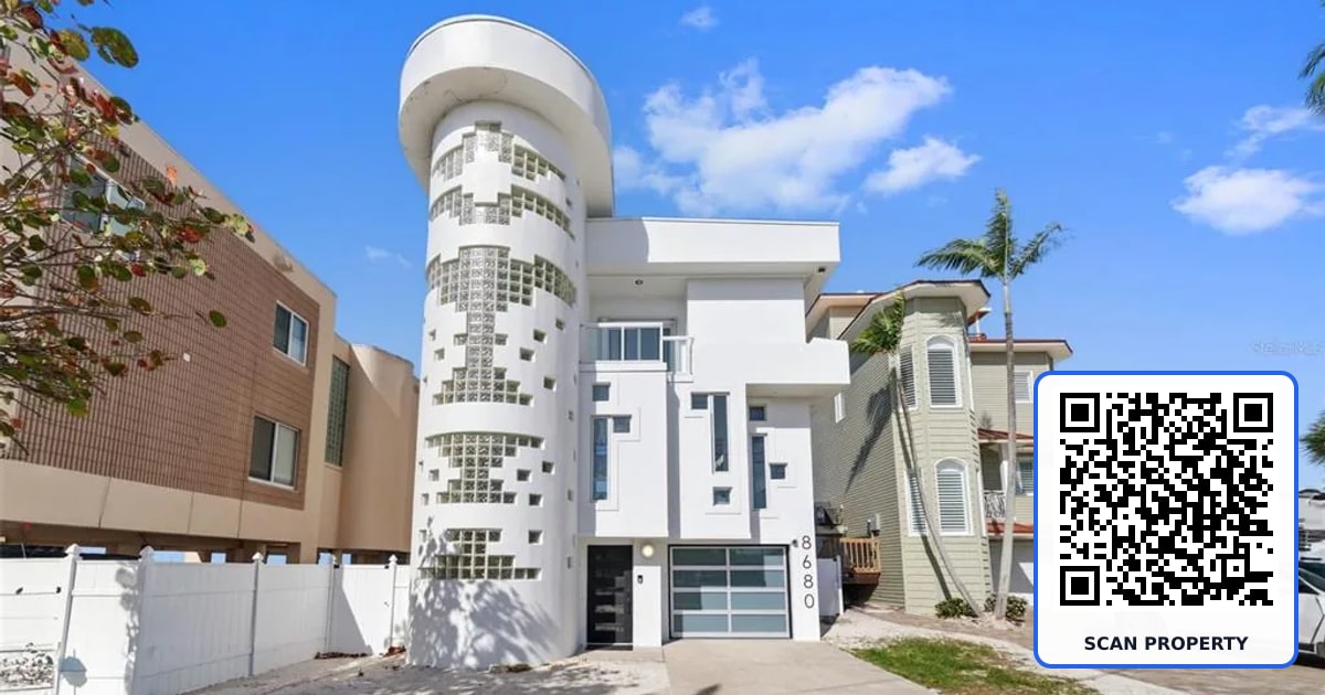 8680 W GULF BOULEVARD property photo