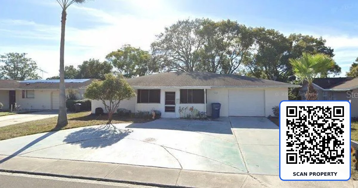 8220 FOX HOLLOW DRIVE property photo