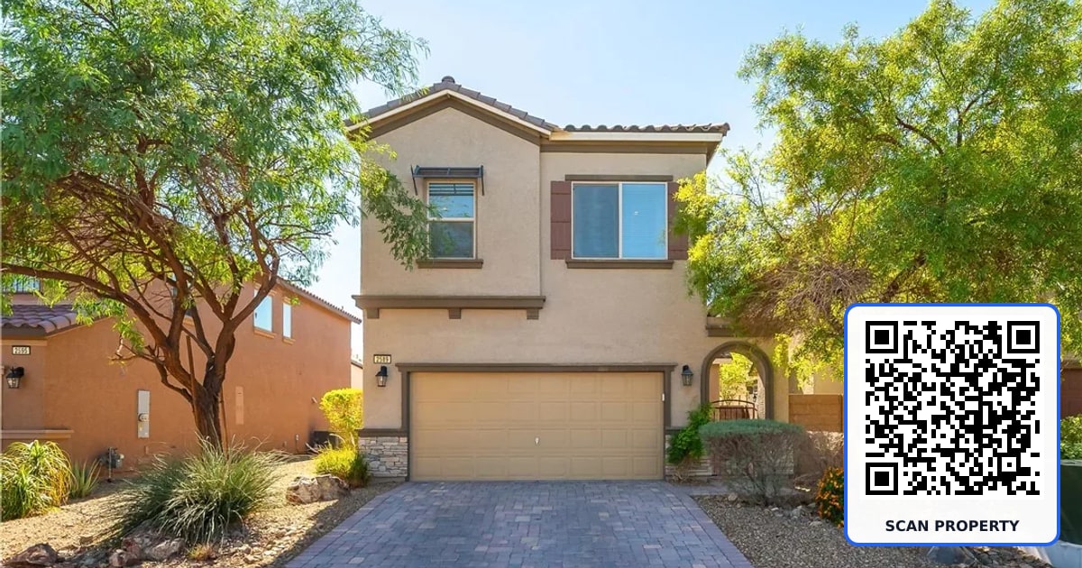 2589 Champagne Topaz Lane property photo