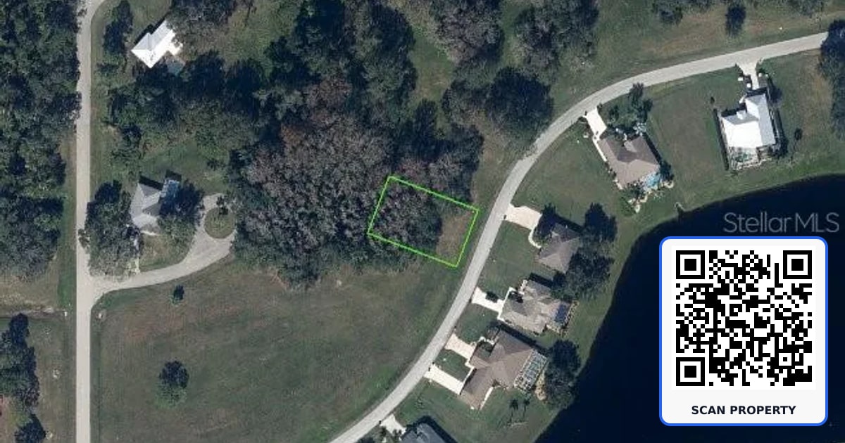 6301 AQUAVISTA DRIVE property photo