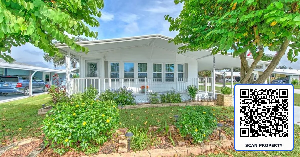 35207 MAKENZIE STREET property photo