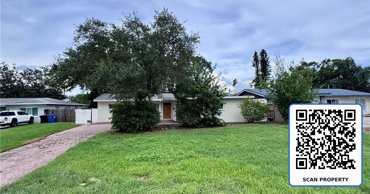 3701 SHORE ACRES BOULEVARD NE property photo