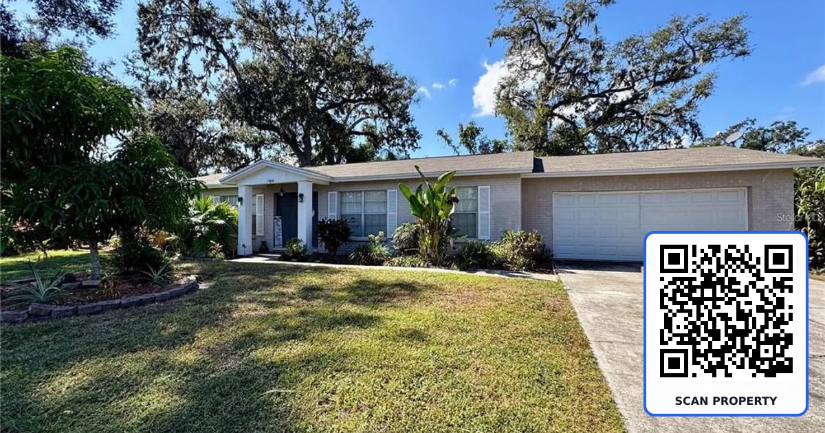 2908 FOREST CIRCLE property photo