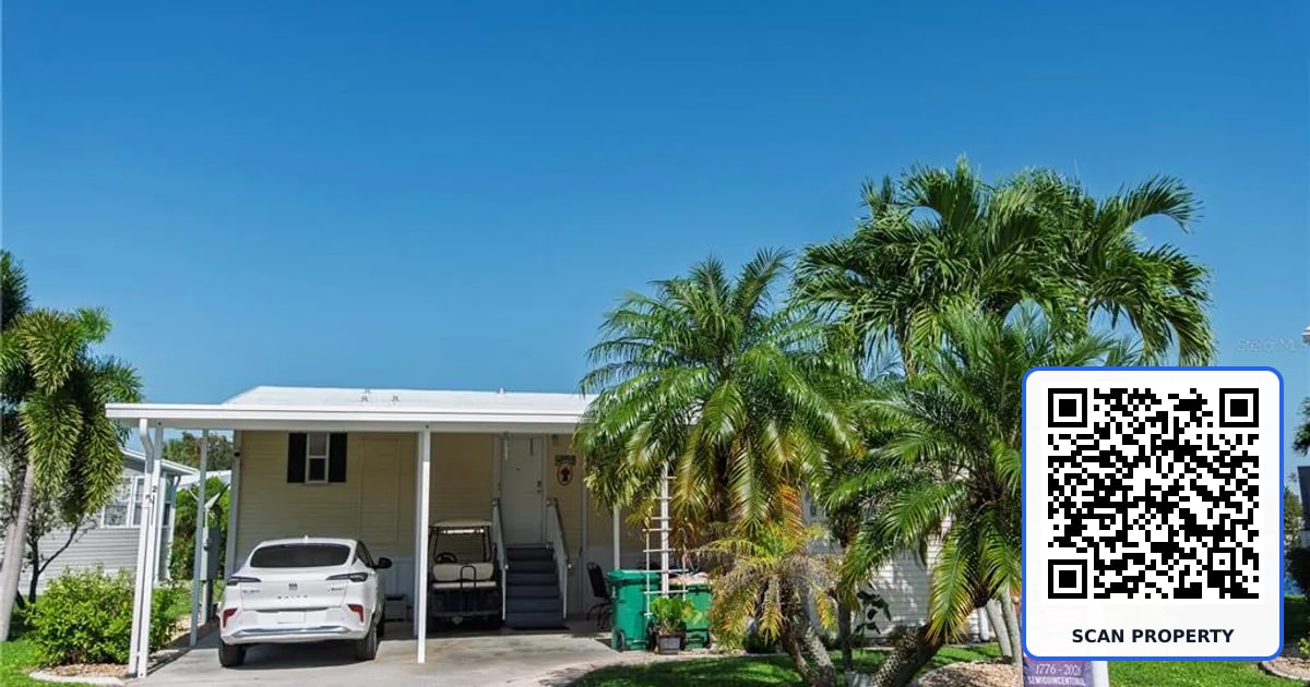 2 COPENHAGEN AVENUE property photo