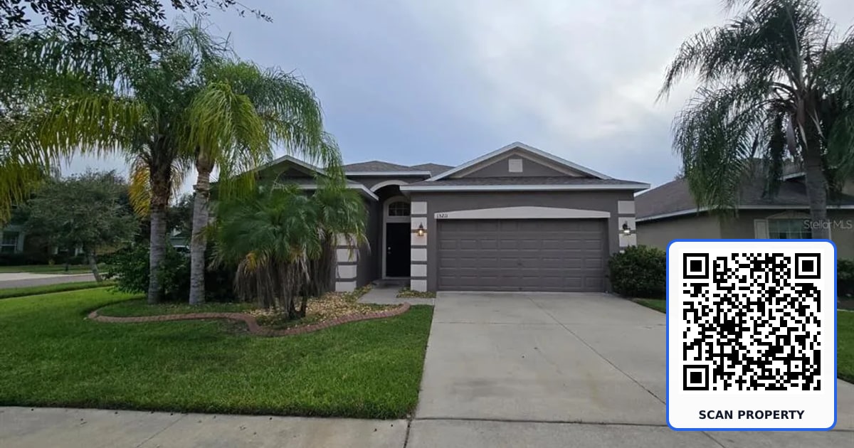 13211 ROYAL PINES AVENUE property photo