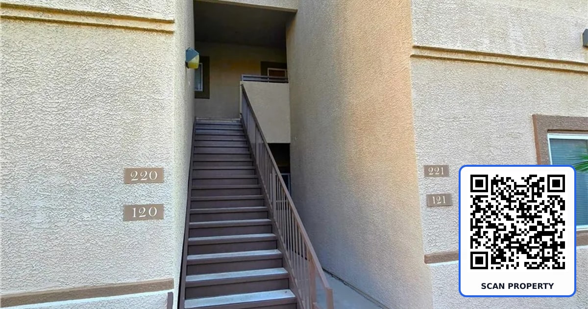 8725 West Flamingo Road 221 property photo