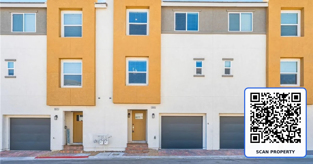 10083 Vibrant Moon Avenue property photo