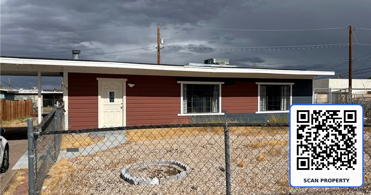15 Washington Way property photo