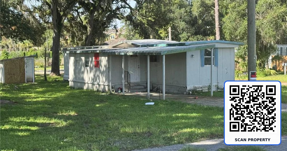 6946 SYLVAN LANE property photo
