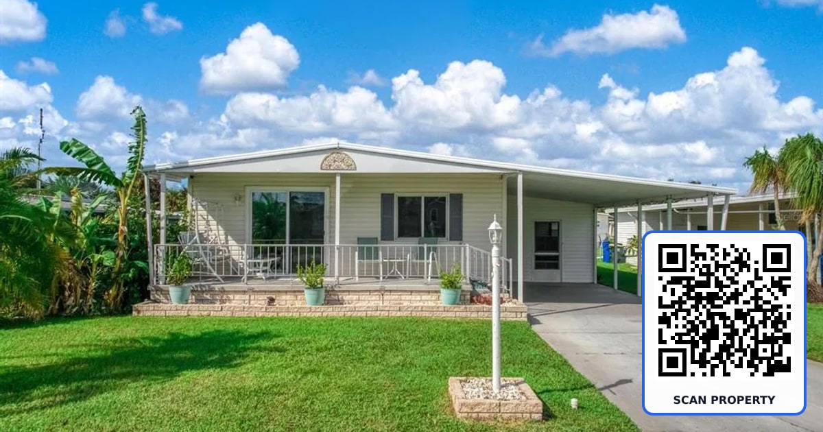 2024 E ROBIN AVENUE property photo