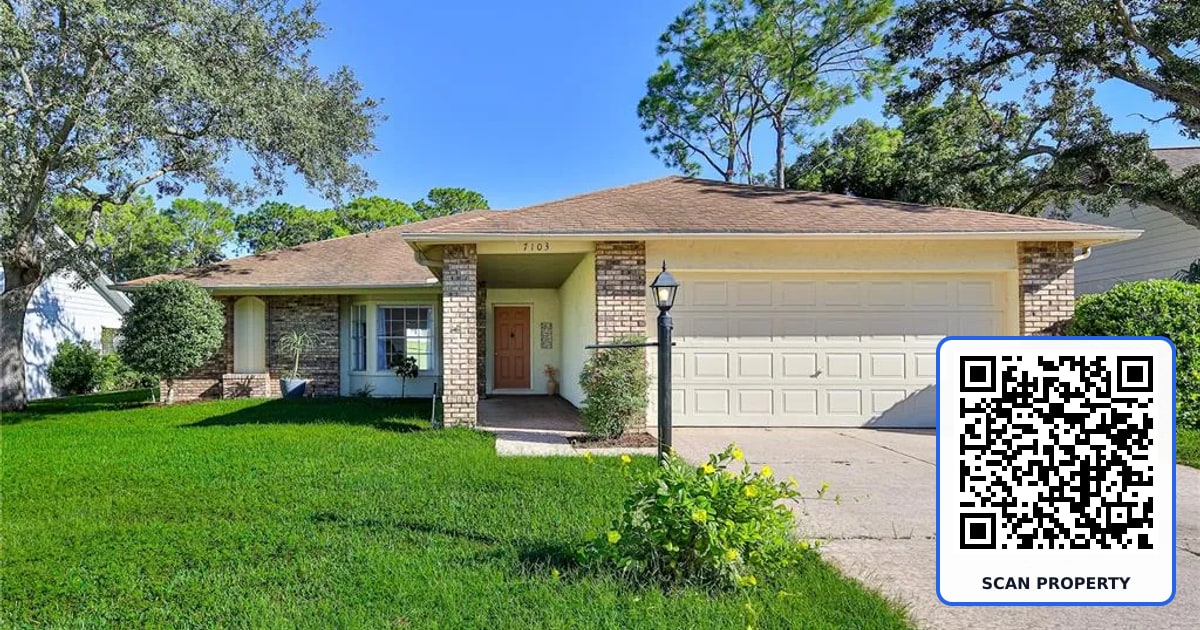 7103 CROWN OAKS DRIVE property photo