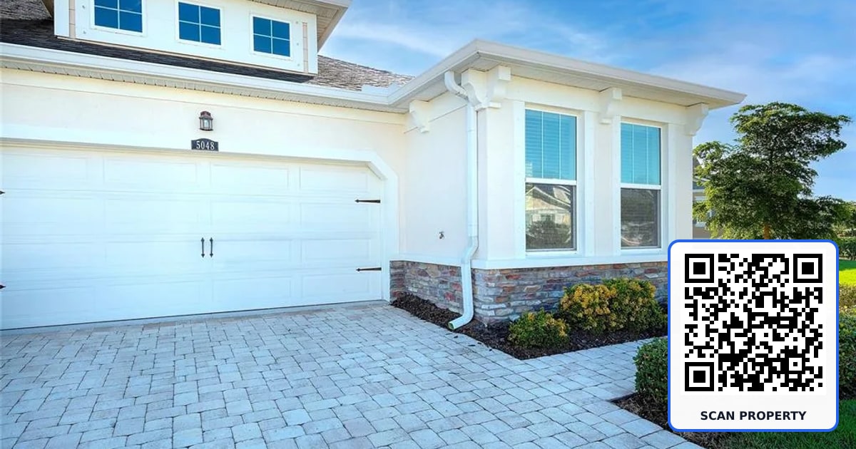 5048 COURSE DRIVE property photo