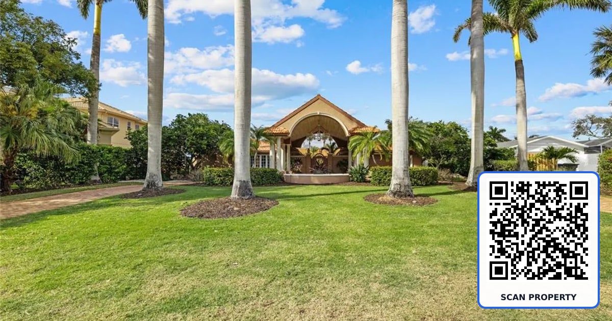1749 SANDALWOOD DRIVE property photo