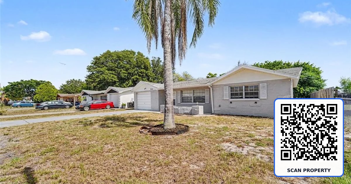 7520 CAMELOT ROAD property photo