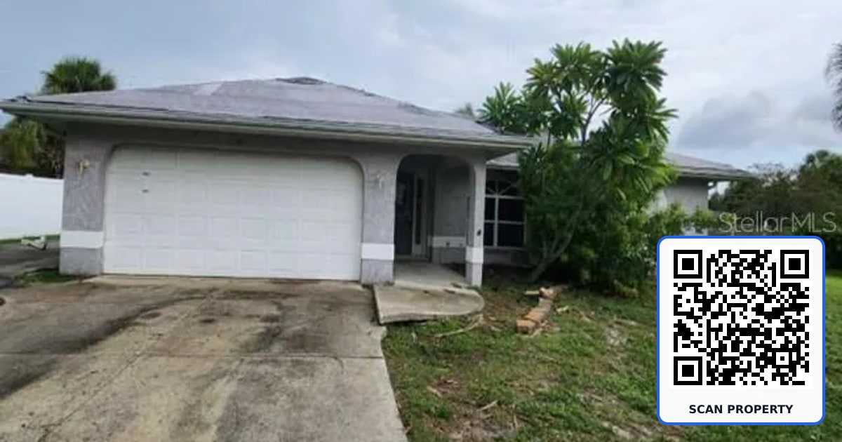 656 AZURE ROAD property photo