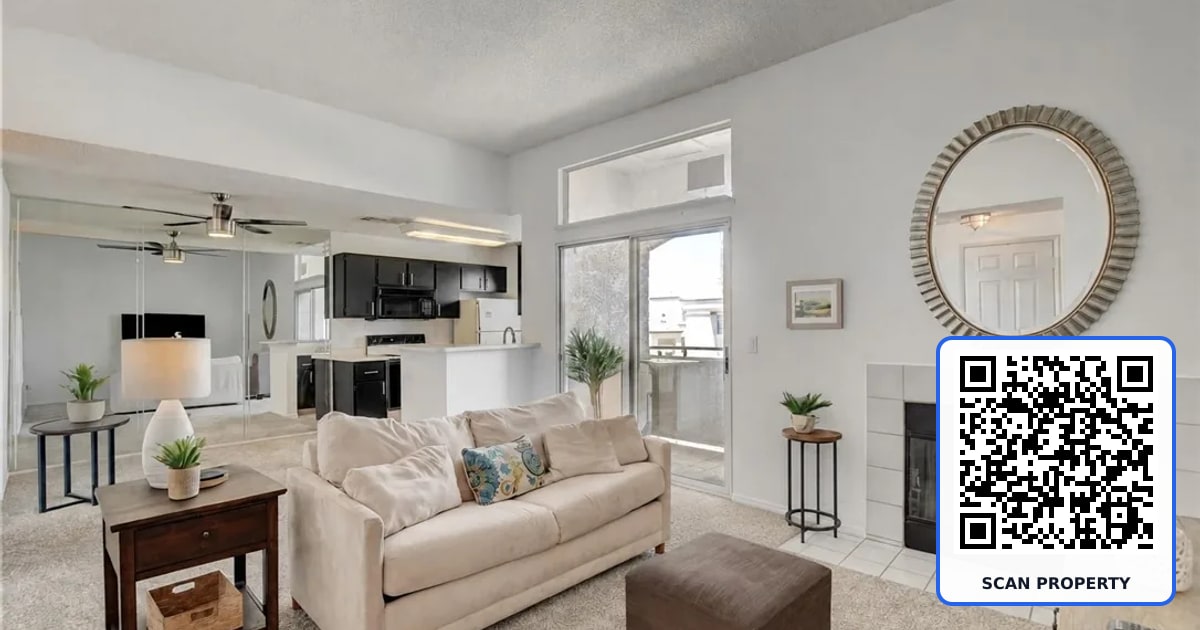 3150 Soft Breezes Drive 2040 property photo