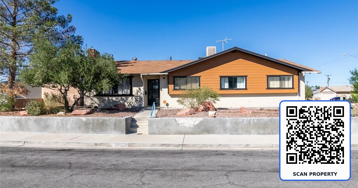 2117 Las Flores Street property photo